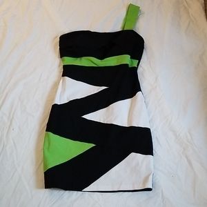 One shoulder black green white dress